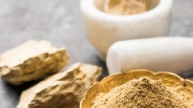 How to use Multani Mitti for perfect skin and hair