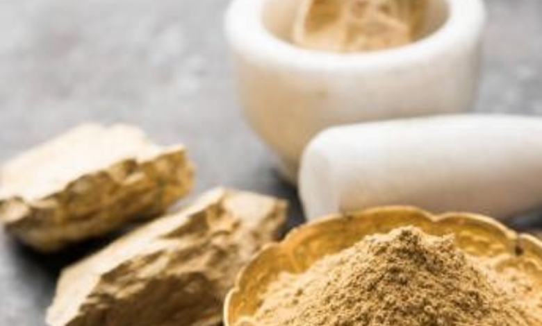 How to use Multani Mitti for perfect skin and hair