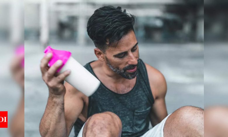 Myth or reality: Does protein powder cause acne and bad skin?