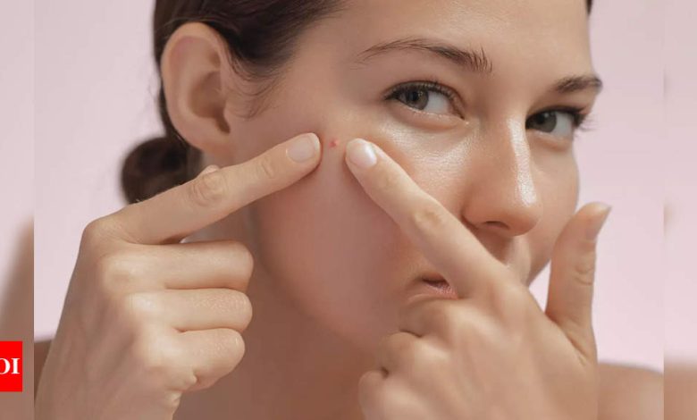 Myth or reality: Does morning saliva help get rid of pimples?