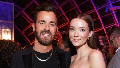 Justin Theroux shares loved-up vacation photo with girlfriend Nicole Brydon Bloom