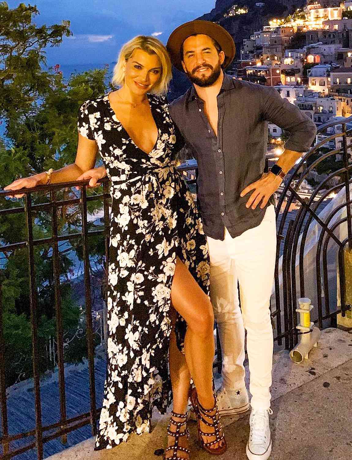 Stephen Traversie and Lindsay Hubbard pose together in Italy