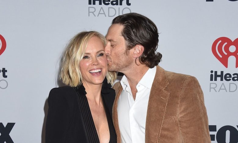 Oliver Hudson reveals the one special relationship rule he and wife Erinn have to keep their 18-year marriage alive