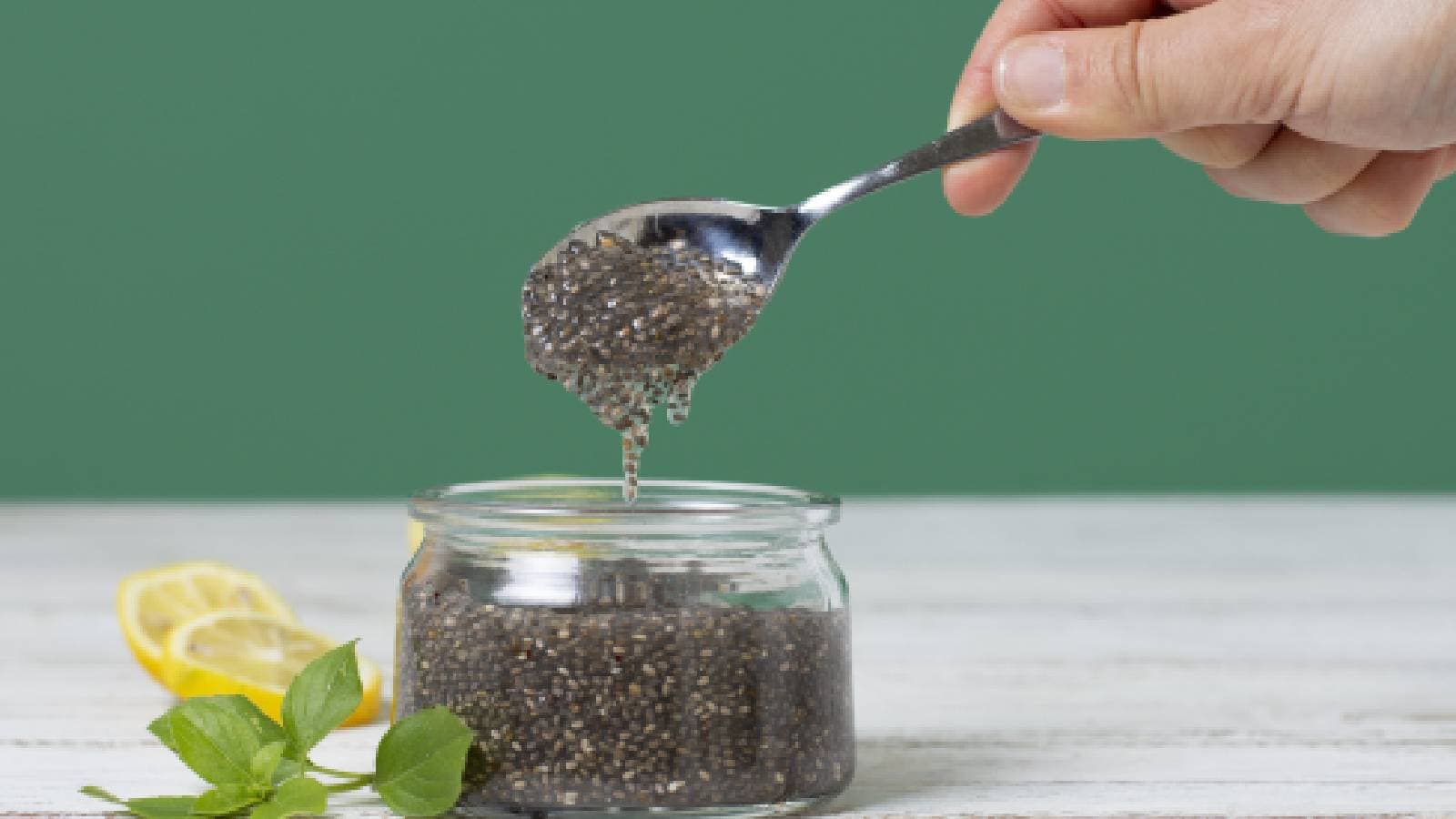 foods to avoid mixing with chia seeds