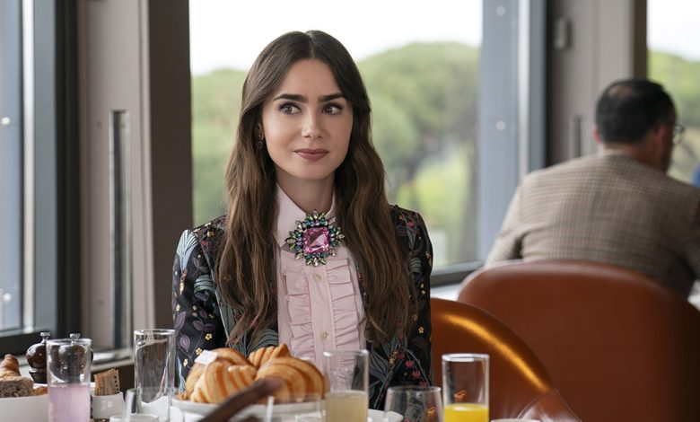 (L to R) Lily Collins as Emily in episode 410 of Emily in Paris.