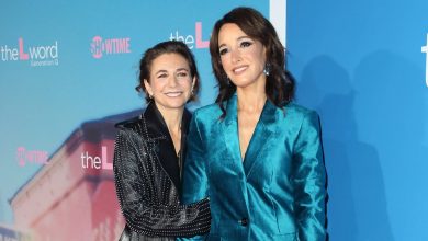 Ilene Chaiken and Jennifer Beals pose together at the premiere of