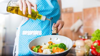 woman cooking food