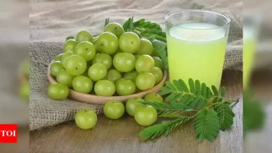 Amla for Hair Growth: How to make amla shot for instant hair growth |