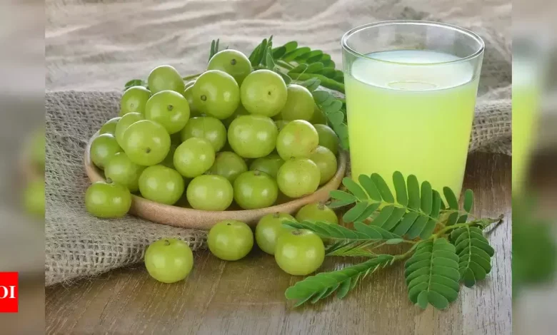 Amla for Hair Growth: How to make amla shot for instant hair growth |