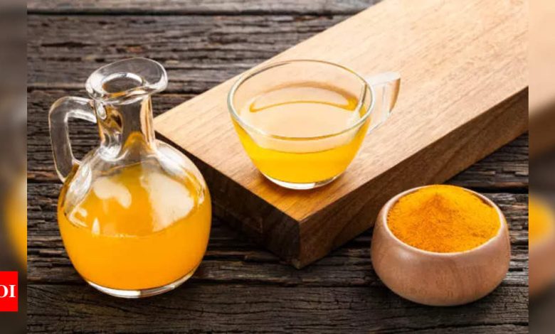 Haldi Benefits For Skin: How to make Haldi shots for a glowing skin |