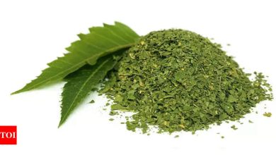 Neem Leaves Benefits: How to make a Neem shot for glowing skin |