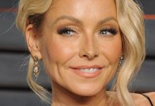 Kelly Ripa reveals swimsuit disaster while vacationing with Mark Consuelos