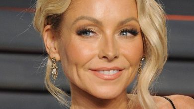 Kelly Ripa reveals swimsuit disaster while vacationing with Mark Consuelos