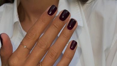 No Nail Polish Remover? No Problem—Manicurists Share the Best Tips (and What Not to Do)