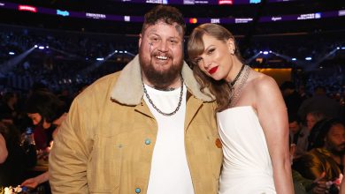 Jelly Roll and Taylor Swift at the 2024 Grammys.