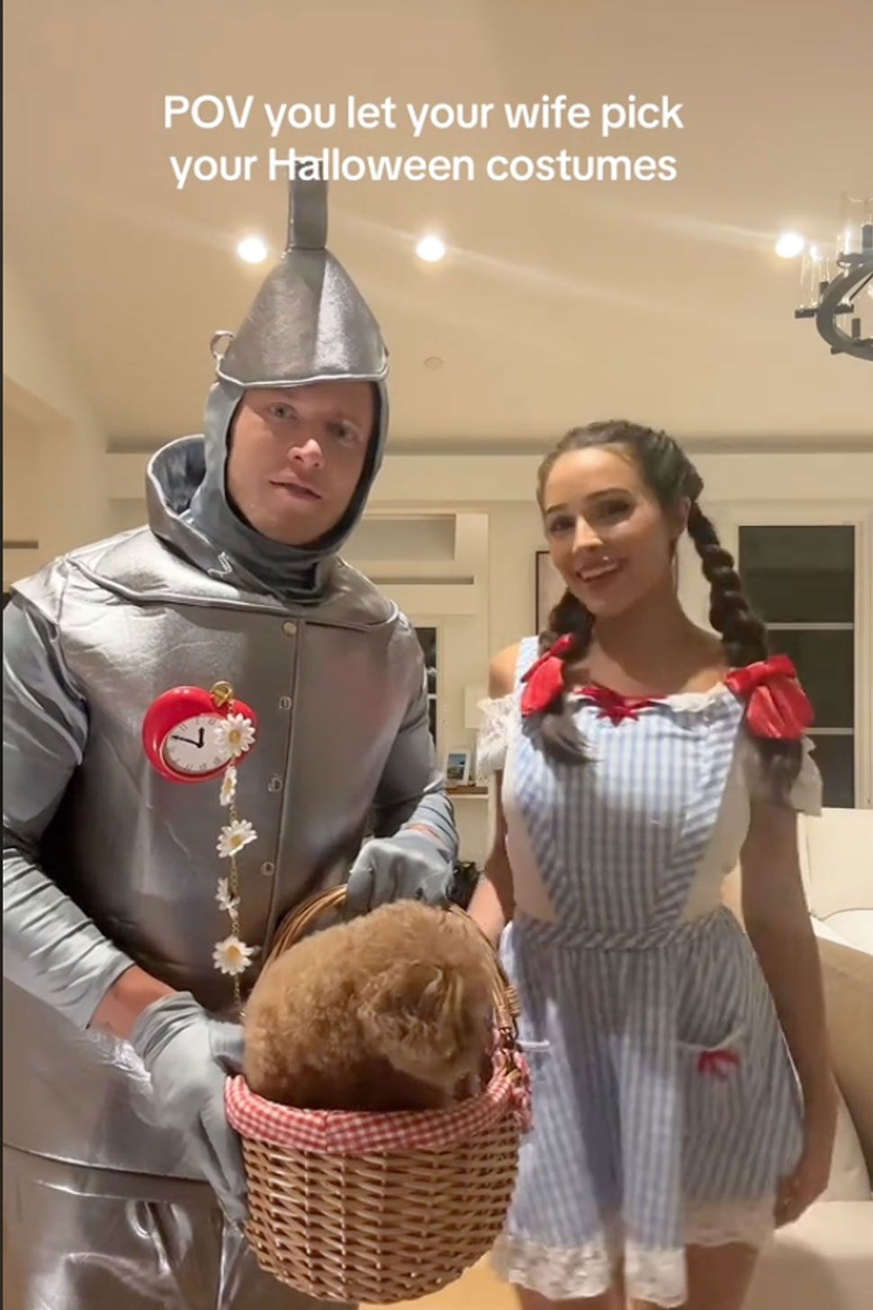  Olivia Culpo and Christian McCaffrey as Dorothy and tin man from The Wizard of Oz Celebrity halloween costumes 2024