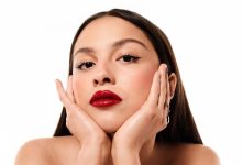 Olivia Rodrigo's French Red Lipstick Is About to Go (Even More) Viral