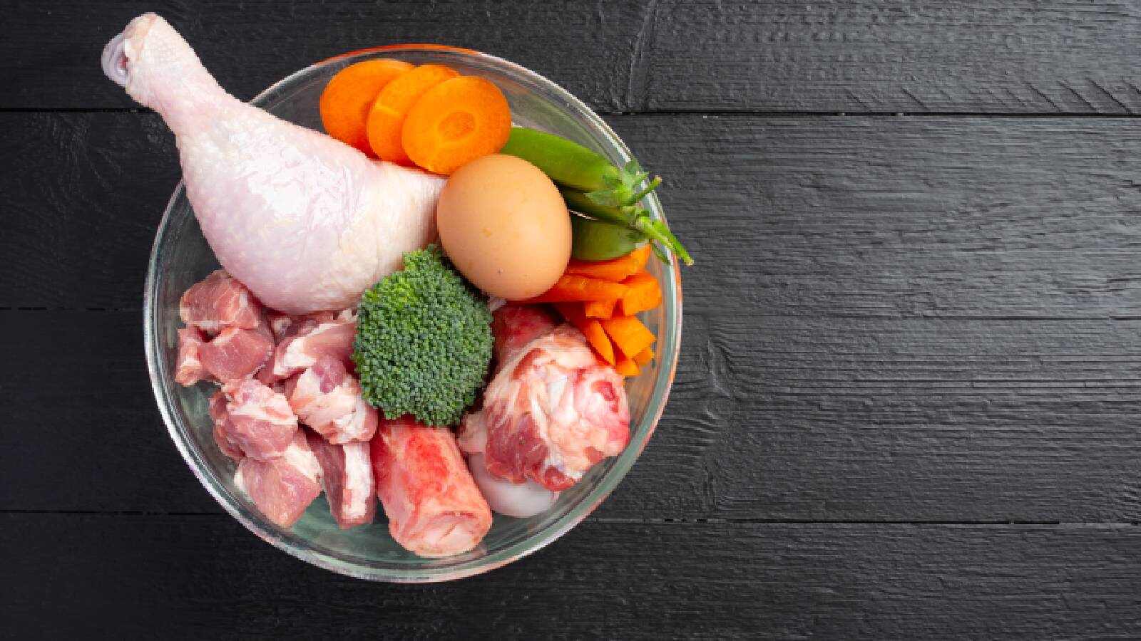 A bowl of high protein foods