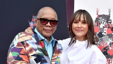 Quincy Jones with his daughter, Rashida Jones, in 2018.