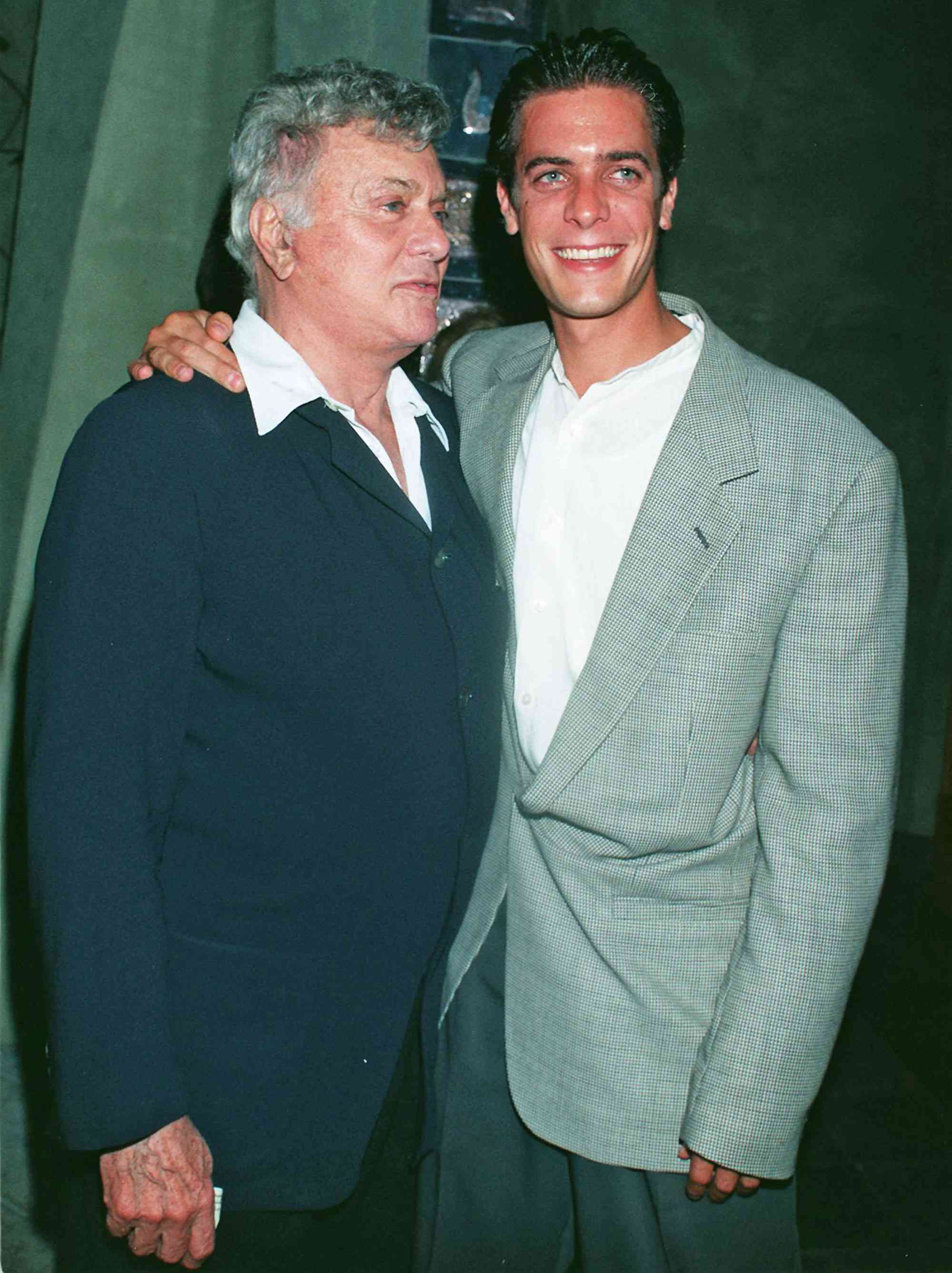 7/29/98 Beverly Hills, Ca. Tony Curtis With His Son, Benjamin Outside Spago. (Photo By David Keeler/Getty Images)