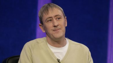 Nicholas Lyndhurst: Inside Only Fools and Horses' star's family life – from beautiful wife to tragic loss