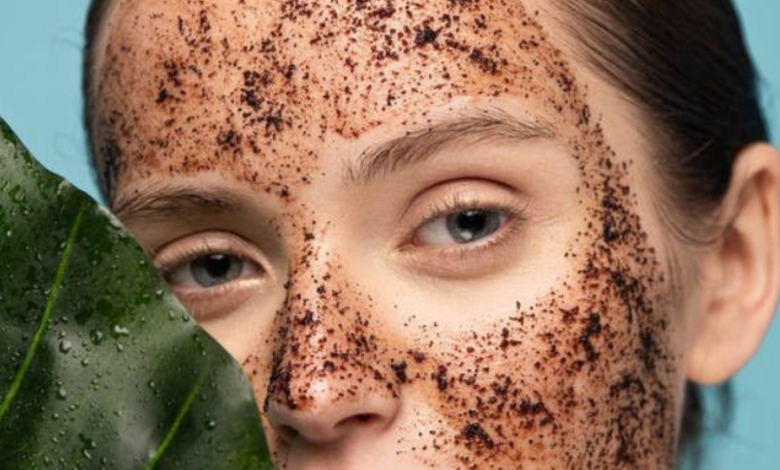 DIY coffee face scrubs for the winter season