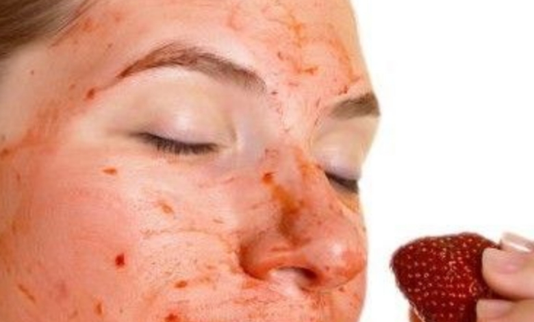 Strawberries Benefits For Skin: Discover the benefits of strawberries for a glowing skin