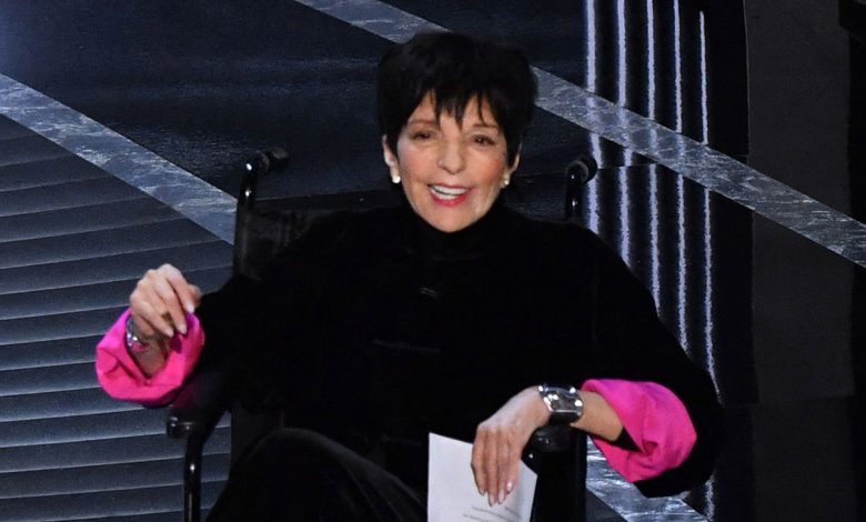 Liza Minnelli announces the Best Picture award onstage during the 94th Oscars at the Dolby Theatre in Hollywood, California on March 27, 2022.