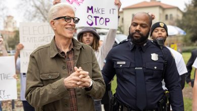 Ted Danson as himself in