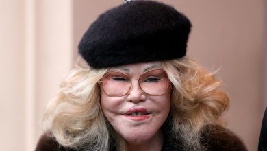 Jocelyn Wildenstein's Parisian makeover is scene-stealing in latest outing