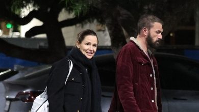 Jennifer Garner is glowing as she enjoys breakfast with ex Ben Affleck