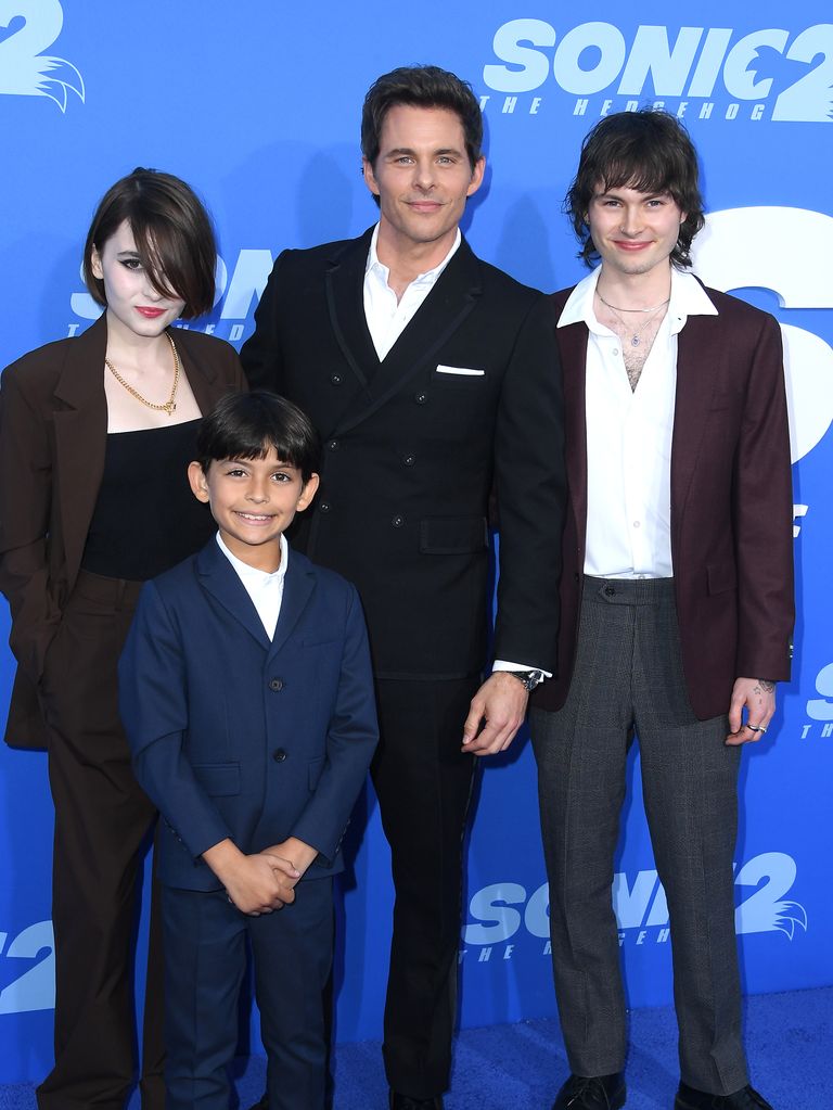 James Marsden with his three children in 2022