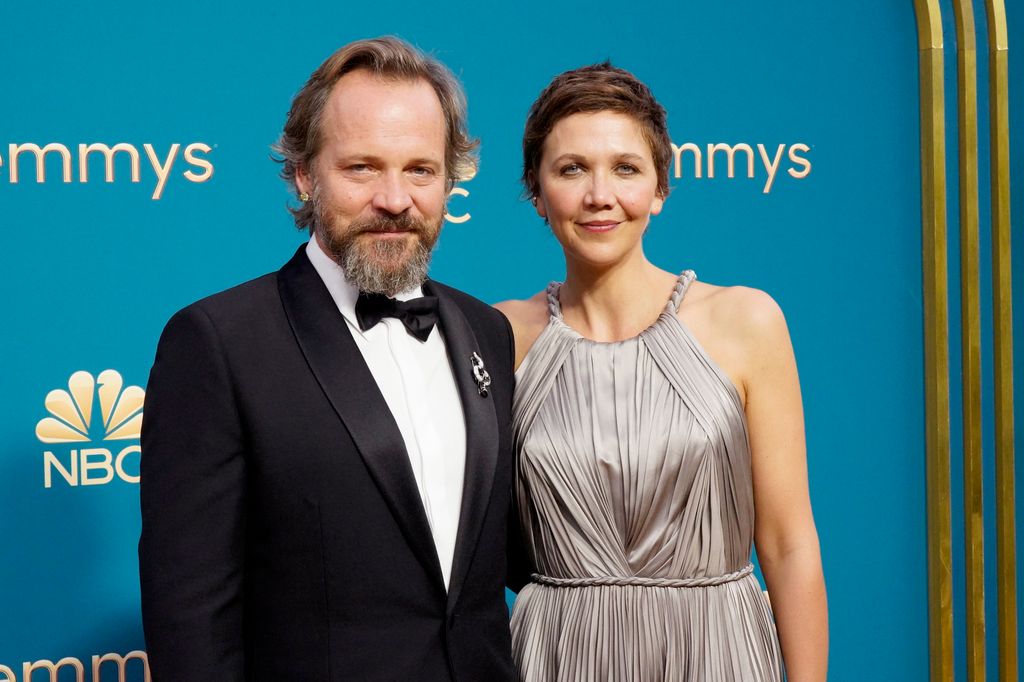 74th ANNUAL PRIMETIME EMMY AWARDS -- Pictured: (l-r) Peter Sarsgaard and Maggie Gyllenhaal arrives to the 74th Annual Primetime Emmy Awards held at the Microsoft Theater on September 12, 2022