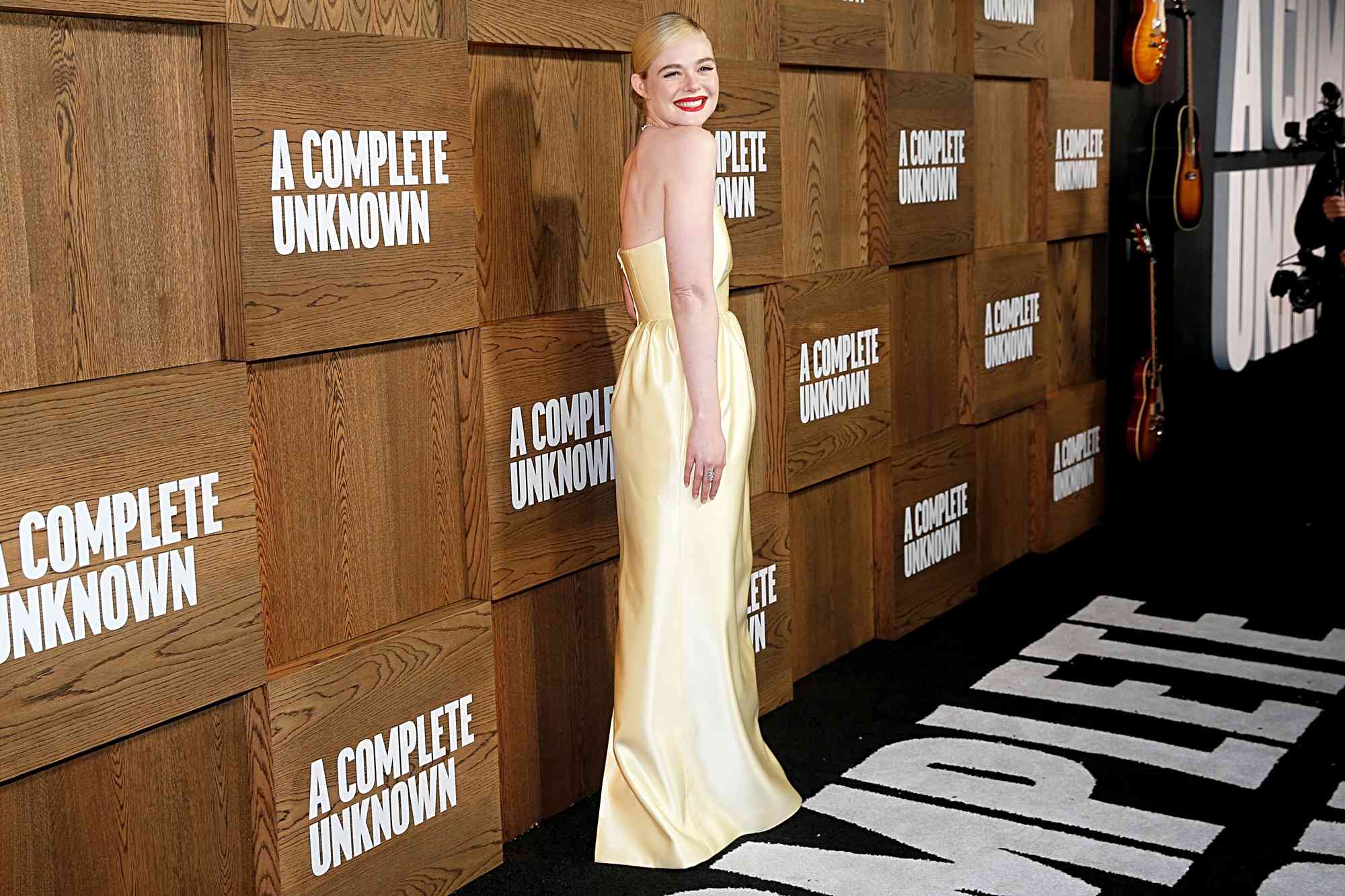 Elle Fanning attends the premiere of Searchlight Pictures A Complete Unknown at SVA Theater on December 13, 2024 in New York City. (