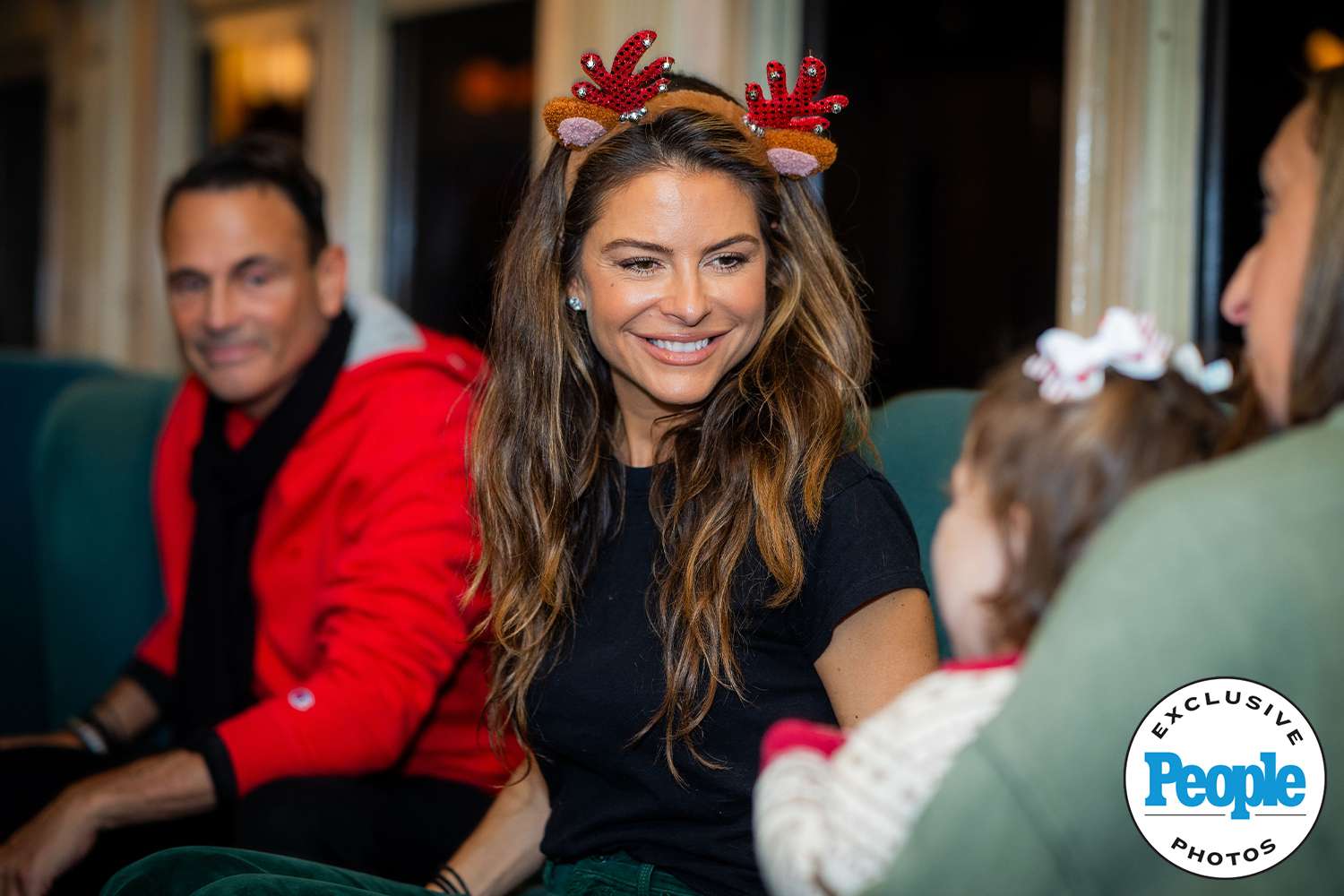 Maria Menounos celebrates the holidays with family