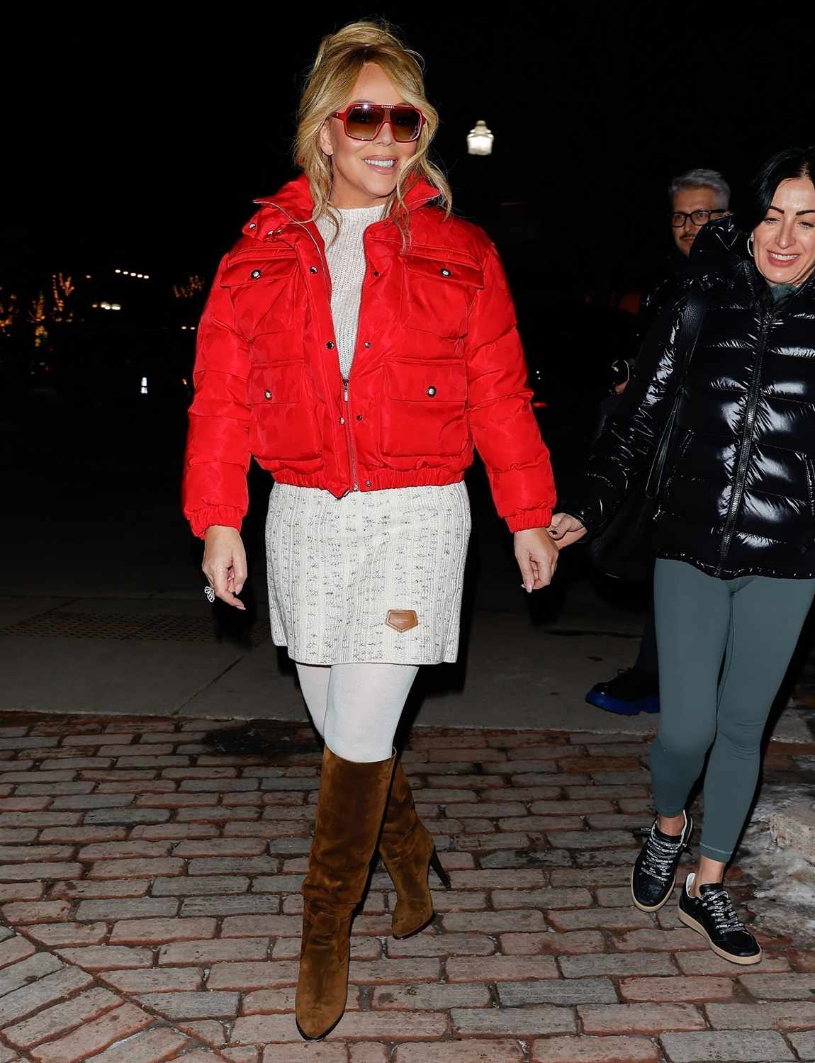 Mariah Carey was spotted in Aspen indulging in some holiday shopping at Ralph Lauren alongside a friend.