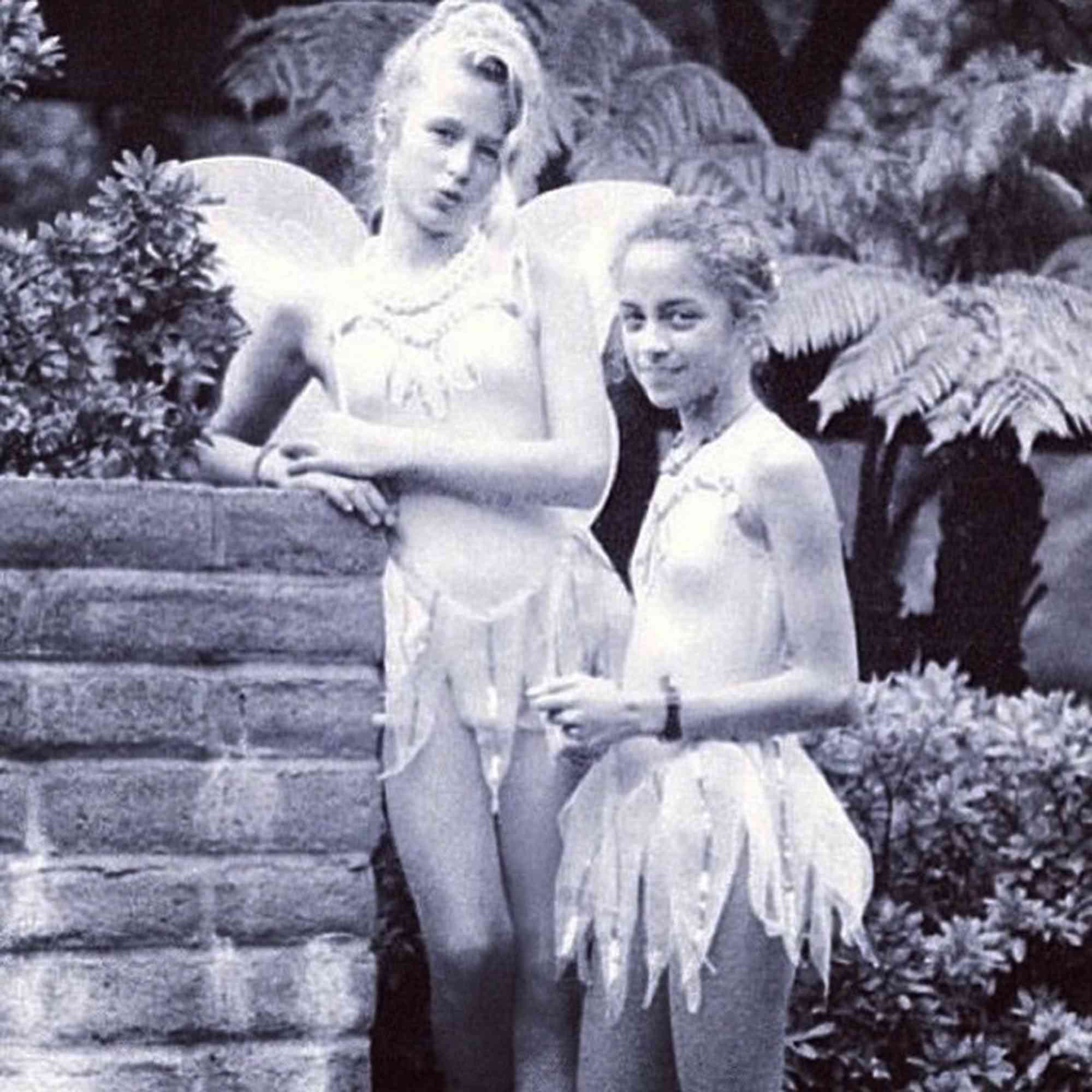 Paris Hilton and Nicole Richie in a throwback post 