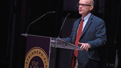 James Bundy to Retire As Dean of David Geffen School of Drama at Yale