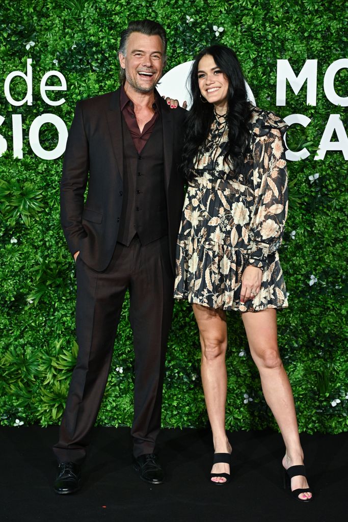 Josh Duhamel and Audra Mari poses on the "Buddy Games 2" red carpet