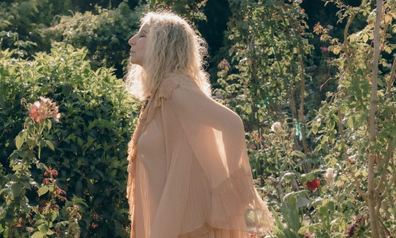 Barbra Streisand Announces New Duet Album ‘The Secret Of Life: Partners, Volume Two’