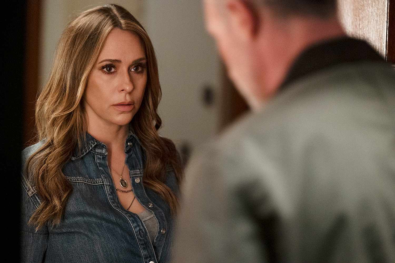 Jennifer Love Hewitt in Columbia Pictures I KNOW WHAT YOU DID LAST SUMMER