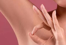8 DIY home remedies to bid adieu to dark underarms