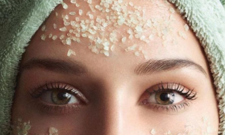 Step-by-step homemade oatmeal scrub recipe for glowing skin