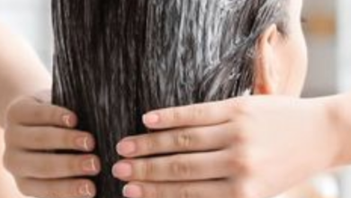 Bookmark this step-by-step Korean haircare routine for humid weather