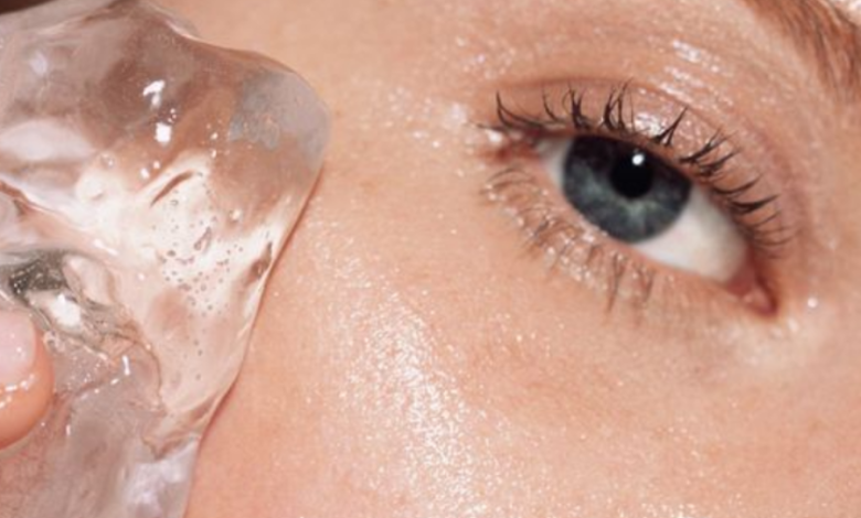 How to use ice as an anti-ageing remedy