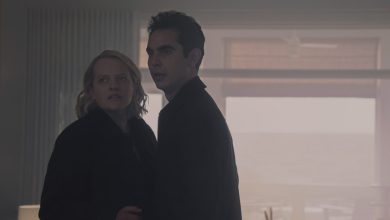 ‘The Handmaid’s Tale’ Stars Elisabeth Moss and Max Minghella on That Shattering Betrayal