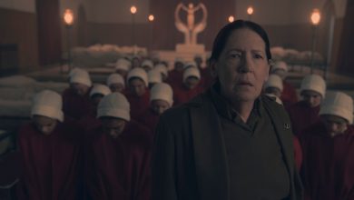 Ann Dowd, Elisabeth Moss, Samira Wiley and Madeline Brewer Relive Their ‘Handmaid’s Tale’ Full-Circle Face Off