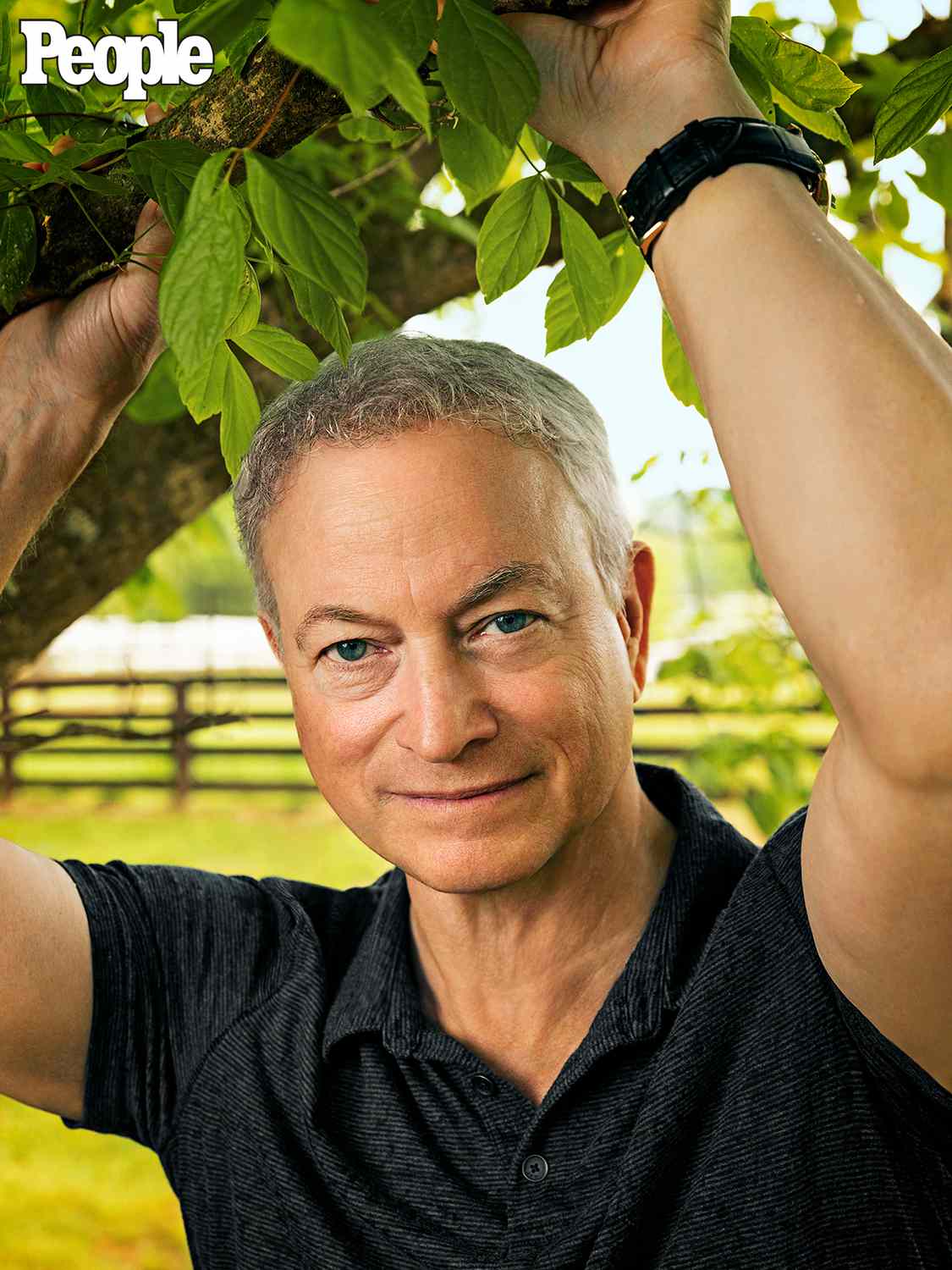 Gary Sinise photographed on April 24, 2025 at the Jaeckle Centre in 
