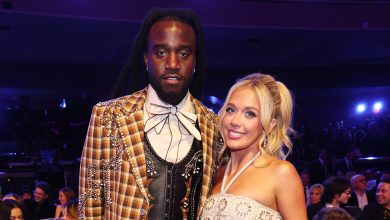 Shaboozey, Megan Moroney at the 2025 American Music Awards held at the Fontainebleau Las Vegas on May 26, 2025 in Las Vegas, Nevada.