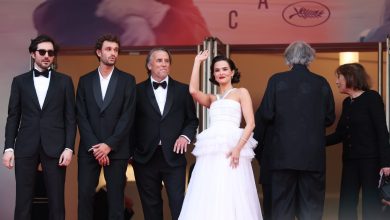 Richard Linklater’s ‘Nouvelle Vague’ Receives Electric 10-Minute-Plus Cannes Standing Ovation